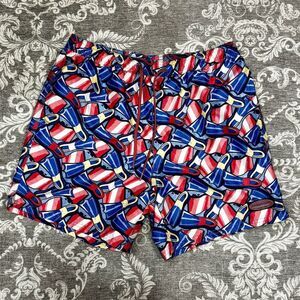Vineyard Vines Men's Swim Trunks M Flippers Print Multicolor Shorts